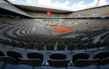 Le court Suzanne Lenglen à la veille du début du tournoi de Roland Garros, le 26 septembre 2020