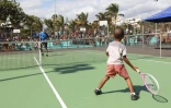 Mercredi 30 Décembre 2011

Tsonga et Monfils tapent la balle avec les marmailles