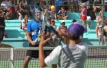 Mercredi 30 Décembre 2011

Tsonga et Monfils tapent la balle avec les marmailles
