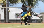 Jeudi 1 Décembre 2011

Gaël Monfils  du tennis au football au stade Casabona