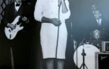 Aretha Franklin chante à la New Bethel Baptist Church, à Détroit, sur cette photo non datée fournie par l'église
