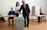 Martin Schulz (c), chef du SPD, le 14 mai 2017 Ă WĂĽrselen en Allemagne