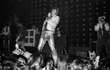 Johnny Hallyday en concert au Palais des Sports de Paris, le 15 novembre 1967