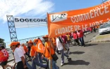 Mardi 24 avril 2012 - Manifestation du secteur automobile devant la concession Sogecore