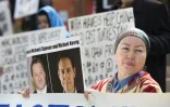 Photos des Canadiens Michael Spavor (g) et Michael Kovrig, lors d'une manifestation de défense des ouïghours à Vancouver le 8 mai 2019