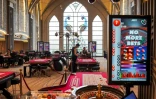 Le casino Arkin Colony Hotel, à Kyrénia (Girne), dans l'autoproclamée République turque de Chypre-Nord, le 16 mars 2022