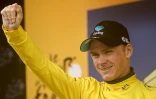 Christopher Froome sur le podium à l'issue de lors de la 20e étape du Tour de France le 23 juillet 2016 à Morzine