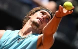L'Allemand Alexander Zverev contre l'Australien Alex De Minaur en 8e de finale du tournoi de Rome, le 12 mai 2022 