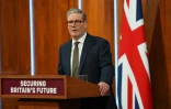Le Premier ministre britannique Keir Starmer s'exprime à Downing Street, le 11 avril 2025 à Londres
