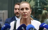 Marion Maréchal, du parti Reconquête, s'adresse à la presse devant le siège du Rassemblement national, le 10 juin 2024 à Paris