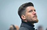 L'entraîneur belge de l'AS Monaco Sébastien Pocognoli lors d'un match de Ligue 1 à Rennes, le 22 novembre 2025