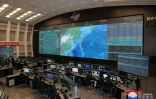 La salle de contrôle du Directorat de la tecnhologie aérospatiale nationale à Pyongyang le 22 novembre 2023