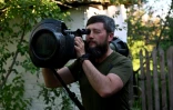 Un soldat ukrainien fait un test avec un missile anti-char nouvelle génération (NLAW), à Tchougouïv, dans la région de Kharkiv, le 9 juin 2022