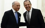 Le ministre français des Affaires étrangères Laurent Fabius et son homologue russe Sergueï Lavrov, à Moscou le 26 novembre 2015