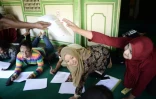 Des étudiantes de l'école islamique pour transgenres à Yogyakarta, en Indonésie, le 9 mai 2016