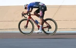 Mathieu Van der Poel sur le Vélodrome de Roubaix, le 9 avril 2023