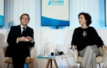 La directrice générale de l'Unesco Audrey Azouley et le président français Emmanuel Macron le 10 novembre 2021 à Paris