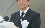 Le Premier ministre japonais Shizo Abe fait une déclaration lors des cérémonies pour le 74e anniversaire de l'attaque nucléaire sur Hiroshima, le 6 août 2019 au Mémorial pour la paix à Hiroshima