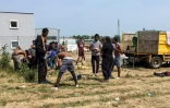 Des migrants à Calais le 21 juin 2017