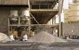Une partie des installations de l'usine de séparation des minerais de Eramet Grande Côte (EGC), le 12 février 2025 à Diogo, au Sénégal