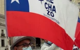 Un partisan du "rejet" de la proposition de nouvelle constitution au Chili, le 31 août 2022 lors d'une manifestation à Santiago du Chili