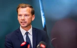 Le ministre danois de la Justice, Peter Hummelgaard lors d'une conférence de presse après le survol de plusieurs aéroports danois par des drones, le 25 septembre 2025 à Copenhague