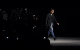 Hedi Slimane, créateur de la marque Celine lors du défilé à Paris, le 28 septembre 2018