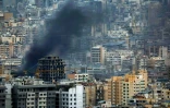 La fumée d'une frappe israélienne sur la banlieue sud de Beyrouth, le 30 mars 2026 au liban