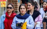Des femmes marchent à Téhéran, le 5 septembre 2023