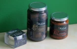 Du caviar d'escargot et des produits de la marque Helixia produits par la ferme hélicicole "La Lumaca Madonita" le 10 novembre 2015 à Campofelice di Roccella près de Palerme, en Sicile