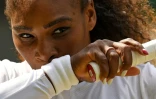 Serena Williams contre l'Allemande Julia Görges en demi-finale de Wimbledon, le 12 juillet 2018 