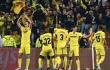 La joie des joueurs de Villareal après le 2e but marqué par le défenseur Pau Torres (g) contre la Juventus, lors du 8e de finale retour de la la Ligue des Champions, le 16 mars 2022 à Turin
