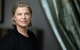 L'ancienne mannequin suédoise Ebba Karlsson, "hameçonnée" pour être présentée au directeur d'une prestigieuse agence française, pose à Paris le 18 mars 2026