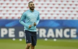 L'attaquant de l'équipe de France Karim Benzema, le 7 octobre 2015 à l'Allianz Riviera à Nice