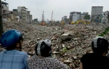 Des immeubles d'habitation rasés dans le cadre de grands travaux décidés par les autorités pour la capitale vietnamienne Hanoï, le 18 mai 2026