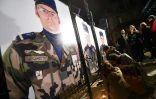 Hommage aux militaires tués au Mali, devant la mairie de Pau, le 26 novembre 2019