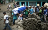 Enterrement d'une victime tuées par les forces progouvernementales à Masaya, ville rebelle du icaragua à 35 km de Managua, le 16 juillet 2018