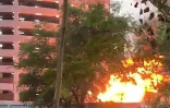Capture d'écran d'une vidéo diffusée par la Police royale thaïlandaise, montrant un incendie dans le centre commercial Terminal 21 durant une tuerie par un soldat dans la ville de Nakhon Ratchasima (Thaïlande), le 8 février 2020
