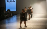 Des modèles grande taille lors d'un défilé à Lagos, le 26 octobre 2016