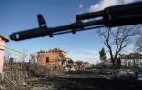 Des soldats russes circulent dans le village de Kazachya Loknya, dans la région russe de Koursk, le 18 mars 2025