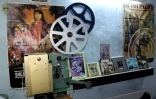 Sous-sol dans la maison de l'Irakien Abdel Qader al-Ayoubi, transformé en musée du septième art, à Kirkouk le 27 juillet 2018