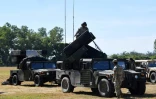 Des marines américains  lors de l'exercice militaire conjoint américano-philippin "Balikatan" sur une base d'entraînement naval, à San Antonio, au nord de Manille, le 27 avril 2025 aux Philippines