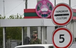 Un poste frontière entre la Moldavie et la Transnistrie, territoire séparatiste russophone où sont basées des forces russes, le 28 avril 2022 
