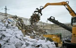 Des contrefaçons en cours de destruction au Havre, en Seine-Maritime, le 3 juin 2026