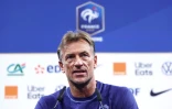 Le sélectionneur de l'équipe de France féminine Hervé Renard, en conférence de presse, le 20 juin 2023 à Clairefontaine