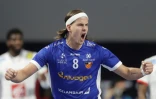 L'ailier islandais Bjarki Mar Elisson, après un but marqué contre la France, lors du Mondial de handball, le 22 janvier 2021 dans la Ville du 6 Octobre, un faubourg proche du Caire