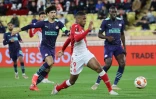 L'attaquant néerlandais de Monaco Myron Boadu (c) contre le PSV Eindhoven en Ligue Europa, le 4 novembre 2021 au stade Louis-II