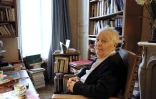 L'historien Marc Ferro, 91 ans, à son domicile de Saint-Germain-en-Laye, le 22 septembre 2015