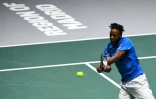 Le Français Gaël Monfils contre le Japonais Yoshihito Nishioka en Coupe Davis, le 19 novembre 2019 à Madrid