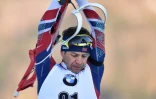 Le biathlète norvégien Ole Einar Bjoerndalen avant le départ du 20 km individuel de Ruhpolding, le 10 janvier 2018